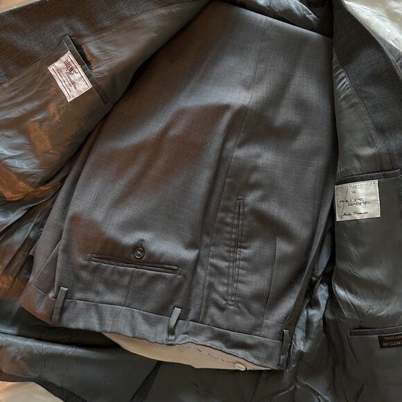 Grey vintage 90s designer 3pc suit #vintage #3pc #suit #mensfashion - Picture 6 of 7